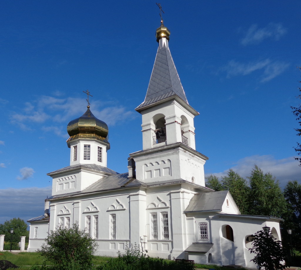 Храм во имя всех святых фото